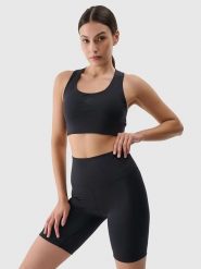 4F Szorty sportowe w kolorze czarnym rozmiar: XS. Czarne spodenki sportowe damskie 4f, xs, z materiału, outdoorowe. Za 37.38 zł.