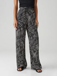 OPUS Spodnie w kolorze czarnym rozmiar: 34. Czarne spodnie materiałowe damskie Opus, bez wzorów, z materiału. Za 165.99 zł.