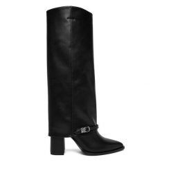 Kozaki Nine West. Czarne kozaki damskie Nine West, bez obcasa, na słupku. Za 359.99 zł.