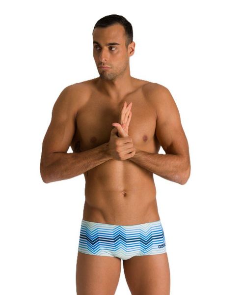 Kąpielówki męskie na basen Arena Multicolor Stripes Low Waist Short. Białe kąpielówki męskie Arena, m, bez wzorów, z materiału, na fitness i siłownię. Za 81.98 zł.