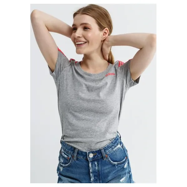 Adidas Koszulka Ss W E 3S Slim , szary, rozmiar M. Szare t-shirty damskie Adidas, m, bez wzorów, z bawełny, bez kołnierzyka. W wyprzedaży za 79.99 zł.