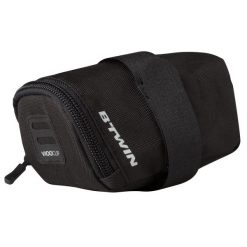 Torba rowerowa pod siodło 100 0,5 L. Czarne torebki klasyczne damskie ROCKRIDER, bez wzorów, z materiału, małe, bez dodatków. Za 24.99 zł.