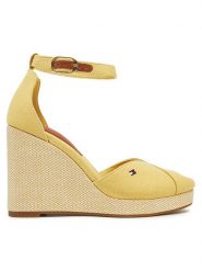 Tommy Hilfiger Półbuty Flag High Wedge Espad Closed Toe FW0FW08494 Żółty. Żółte półbuty damskie Tommy Hilfiger, bez wzorów, z materiału, bez obcasa, na koturnie. Za 249.99 zł.