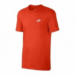 Koszulka sportowa męska Nike M Nsw Club Tee. Czerwone t-shirty sportowe męskie Nike, m, bez ramiączek, na jogę i pilates. Za 177.00 zł.