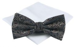 Mucha Męska z Poszetką - Chattier - Odcienie Beżu. Wzór Orientalny. Krawaty i muchy męskie Chattier, bez wzorów, eleganckie. Za 59.00 zł.