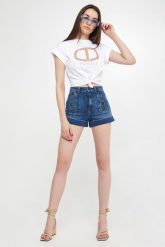 Spodenki damskie jeansowe TWINSET. Szorty damskie Twinset Milano, bez wzorów, z jeansu. W wyprzedaży za 692.30 zł.
