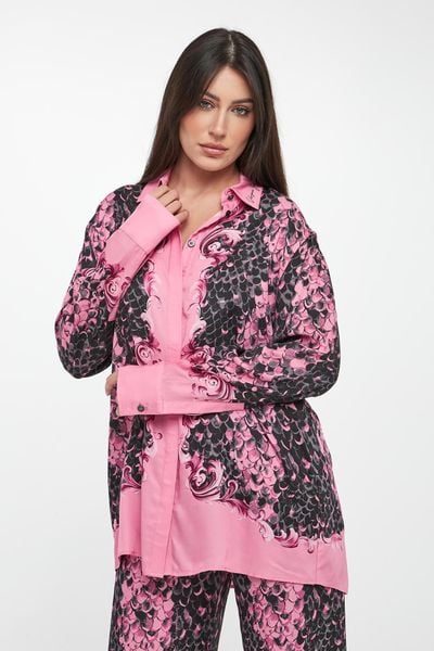 Koszula damska z wzorem węża VERSACE JEANS COUTURE. Koszule damskie Versace Jeans Couture, bez wzorów, z jeansu, bez kołnierzyka, bez ramiączek. Za 2,219.00 zł.