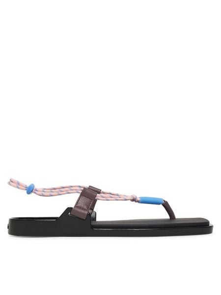Calvin Klein Sandały Beach Sandal Rope Pu 2 HW0HW02967 Kolorowy. Sandały damskie CALVIN KLEIN, bez wzorów, z materiału, bez obcasa, na płaskiej podeszwie. Za 329.99 zł.