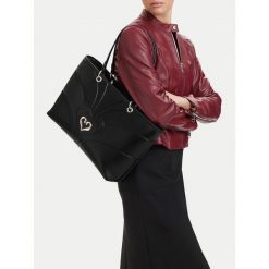 Torebka Eva Minge. Czarne torebki klasyczne damskie Eva Minge, bez wzorów, bez dodatków. Za 299.99 zł.