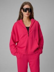 4F Bluza dresowa regular z kapturem damska - różowa M. Czerwone bluzy z kapturem damskie 4f, m, z dresówki. Za 199.99 zł.