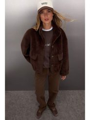 Trendyol Płaszcz pluszowy w kolorze ciemnobrązowym rozmiar: M. Brązowe płaszcze damskie Trendyol, m, bez wzorów. Za 261.05 zł.