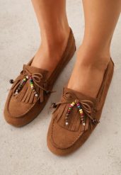 Jasnobrązowe Mokasyny VICES z Wkładką ze Skóry Naturalnej i Ozdobnymi Koralikami Neni. Brązowe mokasyny damskie Born2be, z jeansu. Za 89.99 zł.