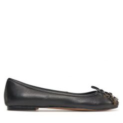 Baleriny Kurt Geiger. Czarne baleriny damskie Kurt Geiger, bez wzorów, bez obcasa. Za 549.99 zł.