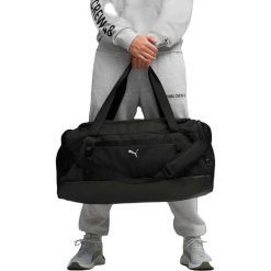 Torba Puma Train All Day Medium Sports Bag 58L. Czarne torebki klasyczne damskie Puma, bez wzorów, z materiału, bez dodatków. Za 390.00 zł.