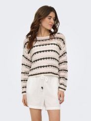 ONLY Sweter w kolorze beżowym rozmiar: S. Brązowe swetry klasyczne damskie Only, s, bez kołnierzyka. Za 109.95 zł.