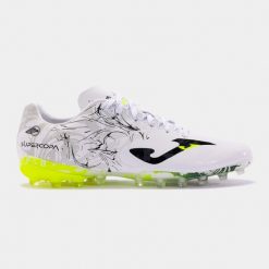 Buty piłkarskie korki męskie SUPER COPA treningowe do piłki nożnej FG. Czarne buty fitness męskie Joma, do piłki nożnej. Za 199.99 zł.