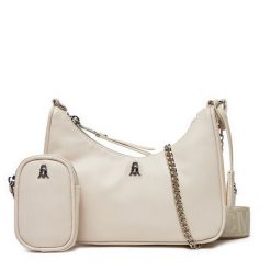 Torebka Steve Madden. Torebki klasyczne damskie Steve Madden, bez wzorów, bez dodatków. Za 229.99 zł.