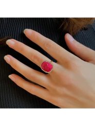 Les Petites Précieuses Pozłacany pierścionek z kamieniami szlachetnymi rozmiar: 58. Różowe pierścionki damskie Les Petites Précieuses, z cyrkonią, pozłacane. Za 270.39 zł.