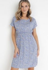 Niebieska Wiskozowa Rozkloszowana Sukienka z Gumką w Talii w Kwiaty Heidene. Niebieskie sukienki damskie Born2be, l, bez wzorów, z wiskozy, bez kołnierzyka, bez ramiączek, mini, rozkloszowane. W wyprzedaży za 35.99 zł.