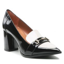 Półbuty Brenda Zaro. Czarne półbuty damskie Brenda Zaro, bez wzorów, bez obcasa, na obcasie. Za 539.99 zł.