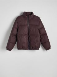 Pikowana kurtka ze stójką - mahoniowy. Brązowe kurtki męskie Reserved, l, bez wzorów, z tkaniny, bez kaptura. W wyprzedaży za 89.99 zł.