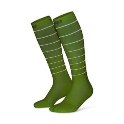 Damskie skarpety kompresyjne sportowe CEP Reflective wysokie neonowo żółte. Żółte skarpetki damskie CEP, bez wzorów. Za 244.00 zł.