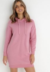 Różowa Bluza Długa z Kapturem Akare. Czerwone bluzy sportowe damskie Born2be, m, z polaru. Za 74.99 zł.