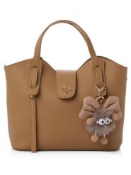 Lucky Bees Torebka "Celeste" w kolorze karmelowym - 25 x 21 x 11 cm rozmiar: onesize. Brązowe torebki klasyczne damskie Lucky Bees, bez wzorów, z materiału, bez dodatków. Za 73.99 zł.