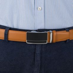Pasek męski skórzany 3,5 cm klamra automatyczna Beltimore camel 50-573 : Kolory - brązowy, beżowy, Rozmiar pasków - r.110-125 cm. Brązowe paski męskie bez wzorów, ze skóry, wizytowe. Za 64.99 zł.