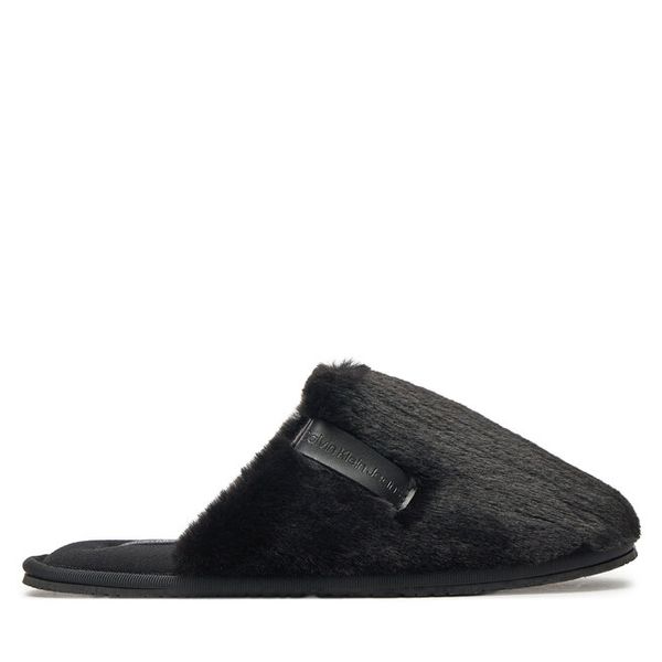 Kapcie Calvin Klein Jeans. Czarne kapcie damskie Calvin Klein Jeans, z jeansu. Za 199.99 zł.