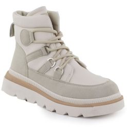 Botki damskie na platformie beżowe NEWS 9247. Brązowe botki damskie NEWS, ze skóry ekologicznej, eleganckie, bez obcasa, na platformie, bez zapięcia. Za 99.99 zł.