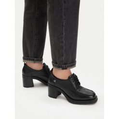 Półbuty G-Star. Czarne półbuty damskie G-Star, bez wzorów, retro, bez obcasa, na obcasie. Za 239.99 zł.