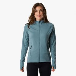 Bluza turystyka damska Swedemount Ultra Light Tech Midlayer Hood szybkoschnąca. Niebieskie bluzy bez kaptura damskie SWEDEMOUNT. W wyprzedaży za 222.00 zł.