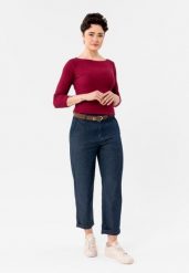 Luźne spodnie denimowe R-ALYA. Spodnie materiałowe damskie Volcano, bez wzorów, z bawełny, klasyczne. Za 169.99 zł.