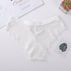 Figi damskie z ozdobną gumką na co dzień i specjalne okazje Edvige. Białe figi damskie Intica, m, bez wzorów, z materiału. Za 59.00 zł.