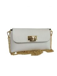 Florence Bags Skórzana torebka w kolorze białym - 22 x 13 x 3 cm rozmiar: onesize. Białe torebki klasyczne damskie Florence Bags, bez wzorów, z materiału, bez dodatków. Za 166.10 zł.