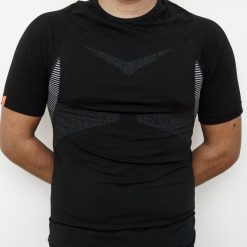 Koszulka treningowa. Czarne t-shirty damskie FENC'IT, m, bez wzorów, z materiału, bez kołnierzyka. W wyprzedaży za 49.99 zł.