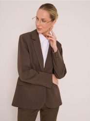 Klasyczna gładka jednorzędowa marynarka z domieszką wiskozy - brązowy. Brązowe marynarki i żakiety damskie Sinsay, l, bez wzorów, z wiskozy, klasyczne. Za 79.99 zł.