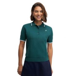 Damska golfowa koszulka polo z dzianiny Siroko Hazard Teal. Zielone bluzki damskie SIROKO, bez wzorów, z dzianiny, sportowe, bez kołnierzyka, bez ramiączek. Za 211.00 zł.