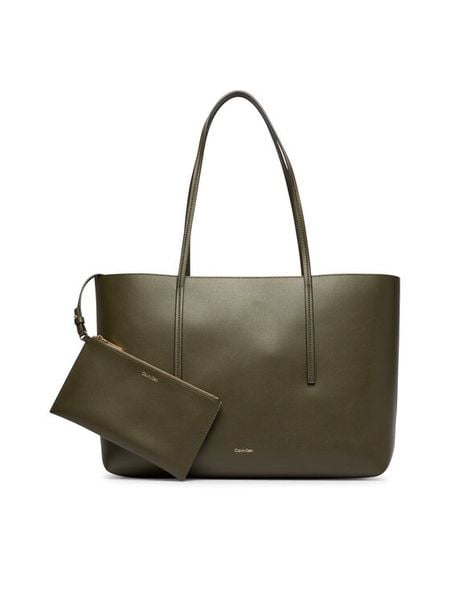 Calvin Klein Torebka Foil Logo Tote W/Pouch LV04F3274G Zielony ciemny. Zielone torebki klasyczne damskie CALVIN KLEIN, bez wzorów, ze skóry, bez dodatków. Za 649.99 zł.