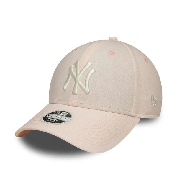 Czapka baseballowa damska New York Yankees New Era 9Forty. Czerwone czapki z daszkiem damskie New Era, bez wzorów, z bawełny. Za 172.50 zł.