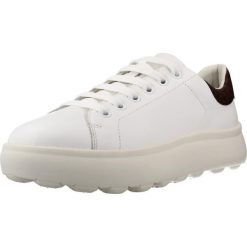 Buty GEOX D SPHERICA EC4 1 Biały. Białe obuwie trekkingowe damskie Geox. Za 451.99 zł.