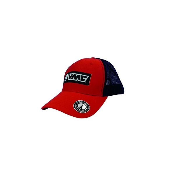 Czapka typu snapback VMC. Czerwone czapki męskie VMC, bez wzorów. Za 137.00 zł.