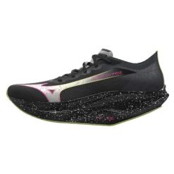 Buty do biegania Mizuno Wave Rebellion Pro. Czarne obuwie do biegania damskie Mizuno, mizuno wave. Za 934.00 zł.