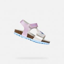 Sandały GEOX B SANDAL CHALKI Wielokolorowy. Niebieskie sandały damskie Geox, z syntetyku, bez zapięcia. Za 207.99 zł.