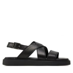 Sandały Vagabond Shoemakers. Czarne sandały damskie Vagabond Shoemakers, bez wzorów, bez obcasa, na płaskiej podeszwie. Za 239.99 zł.