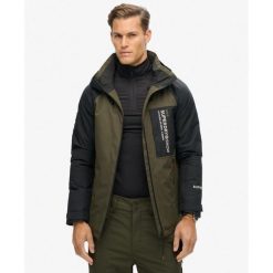 Kurtka narciarska Freestyle Core. Zielone kurtki narciarskie i snowboardowe damskie Superdry., l, bez wzorów, bez kaptura, narciarskie. W wyprzedaży za 744.15 zł.