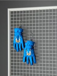 Rękawiczki narciarskie Sonic the Hedgehog - niebieski. Niebieskie rękawiczki dziecięce Sinsay, bez ramiączek. Za 25.99 zł.