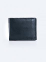 Portfel męski skórzany czarny 3154 900. Czarne portfele męskie Big Star, z aplikacjami, ze skóry. Za 149.99 zł.