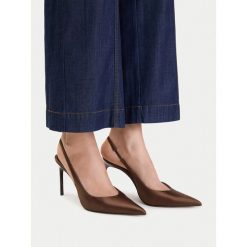 Szpilki Nine West. Brązowe szpilki Nine West, bez wzorów, bez obcasa. Za 279.99 zł.